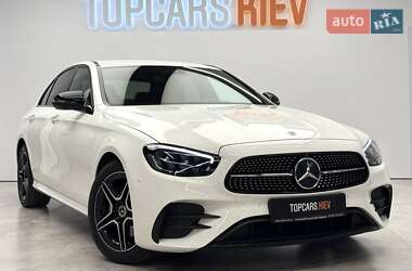 Mercedes-Benz E-Class  2022