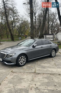 Mercedes-Benz E-Class 2017