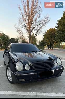 Mercedes-Benz E-Class 2000