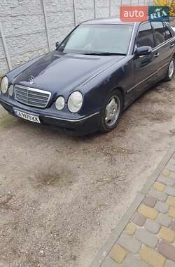 Mercedes-Benz E-Class  2000