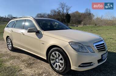 Mercedes-Benz E-Class 2010