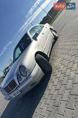 Mercedes-Benz E-Class 1996