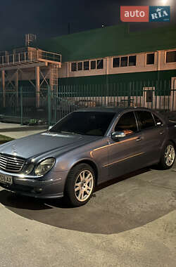 Mercedes-Benz E-Class 2002