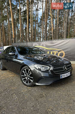 Mercedes-Benz E-Class  2021