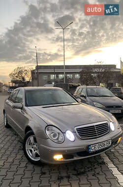 Mercedes-Benz E-Class  2002
