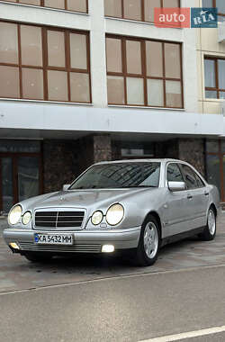 Mercedes-Benz E-Class 1998