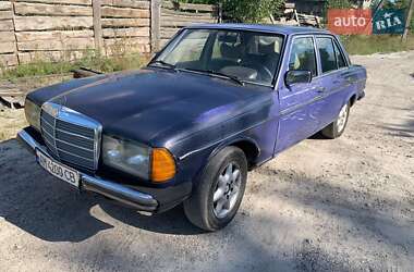 Mercedes-Benz E-Class  1979