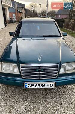 Mercedes-Benz E-Class  1995