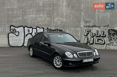 Mercedes-Benz E-Class 2005
