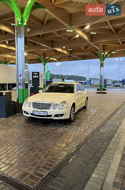 Mercedes-Benz E-Class 2008