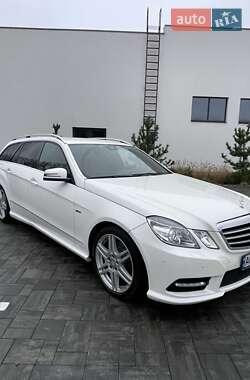 Mercedes-Benz E-Class  2011