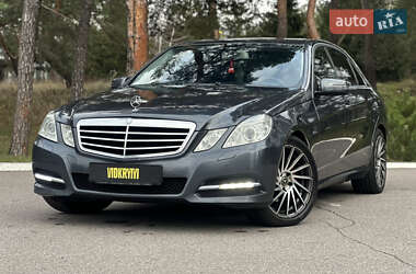 Mercedes-Benz E-Class  2011