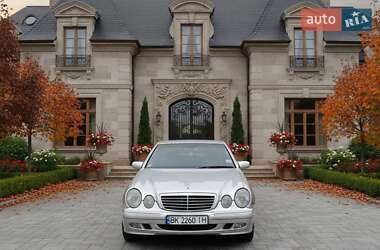 Mercedes-Benz E-Class 2001