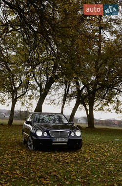 Mercedes-Benz E-Class  2000
