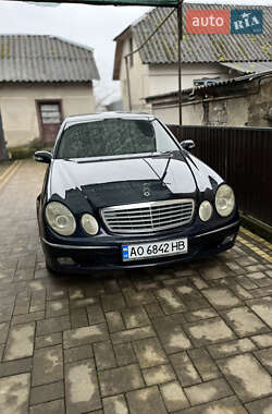 Mercedes-Benz E-Class  2003