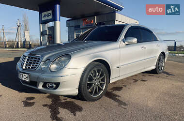 Mercedes-Benz E-Class  2008