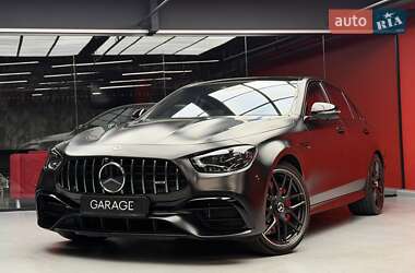 Mercedes-Benz E-Class  2021