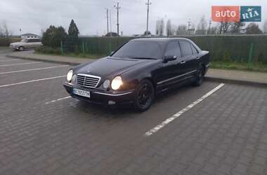 Mercedes-Benz E-Class 2000