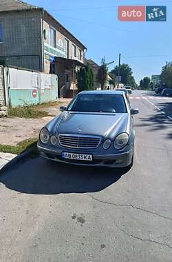 Mercedes-Benz E-Class  2004