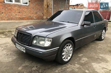 Mercedes-Benz E-Class 1994