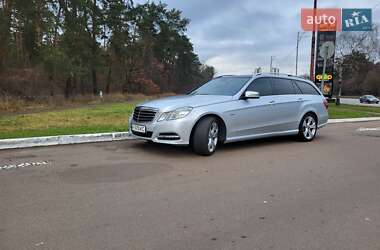 Mercedes-Benz E-Class  2011