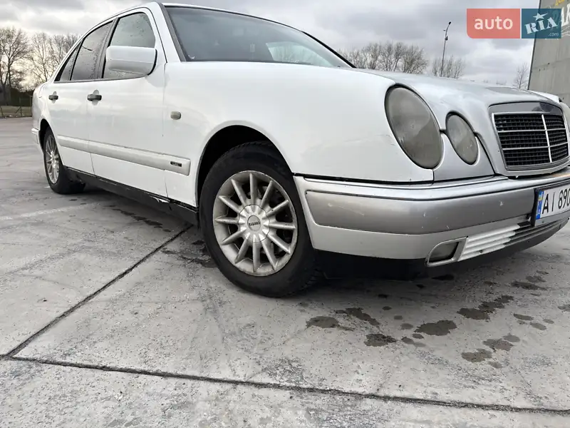 Mercedes-Benz E-Class 1998