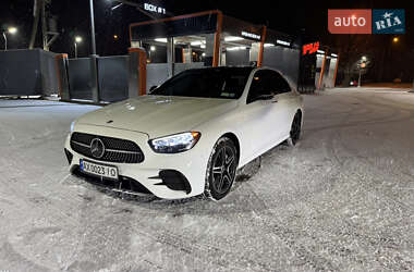 Mercedes-Benz E-Class  2021
