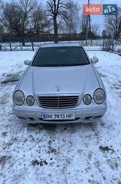Mercedes-Benz E-Class  2000