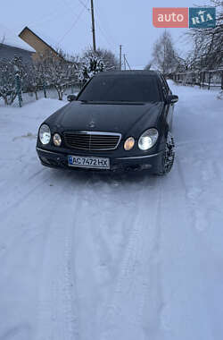 Mercedes-Benz E-Class  2004