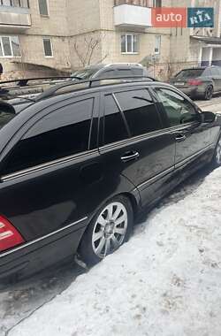 Mercedes-Benz E-Class  2006