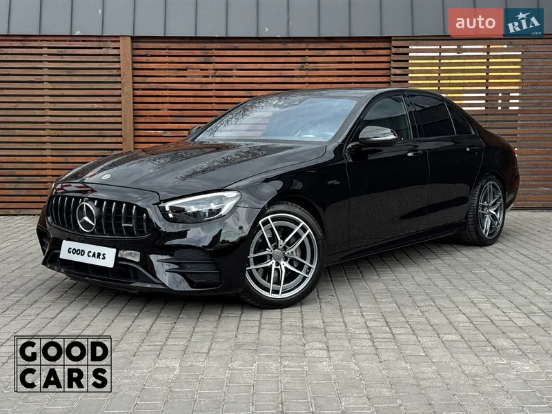 Mercedes-Benz E-Class 2022