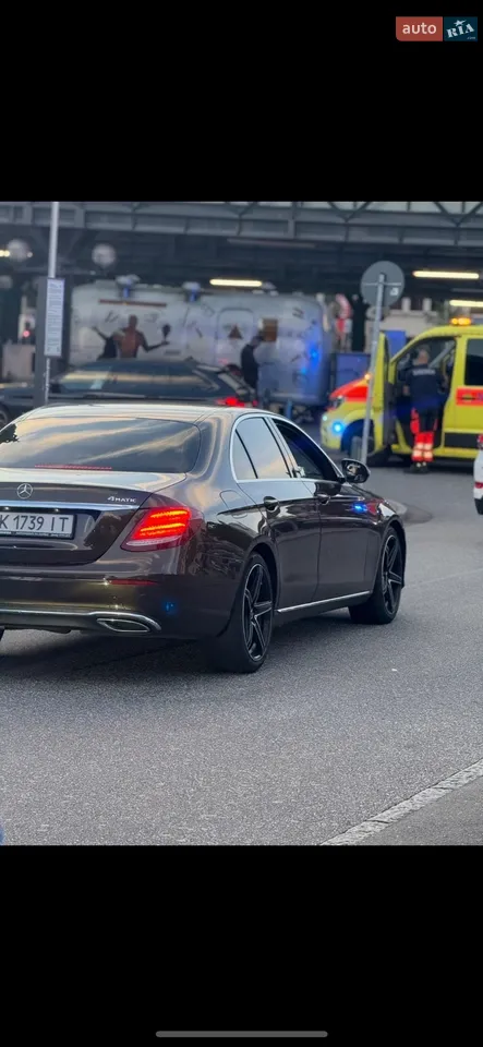 2017 Mercedes-Benz E-klasse - мініатюра 2