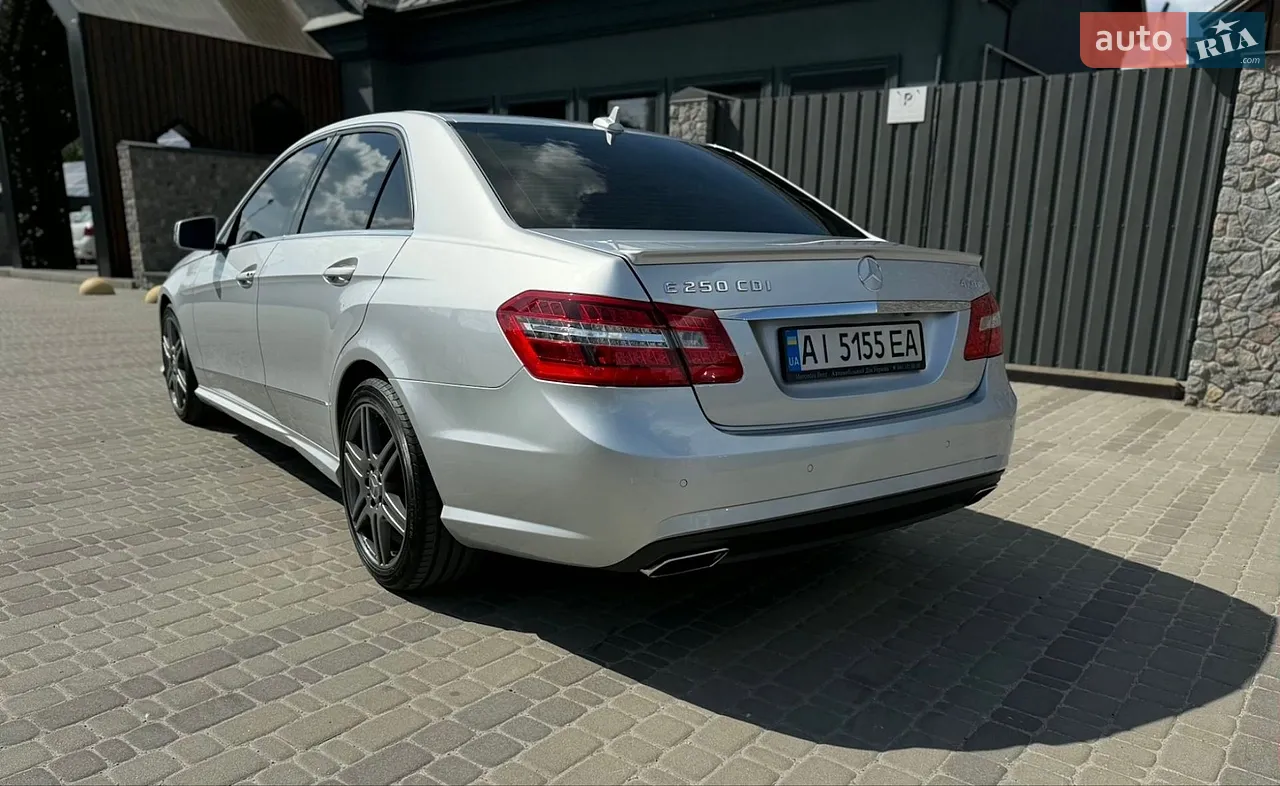 2013 Mercedes-Benz E-klasse - мініатюра 2