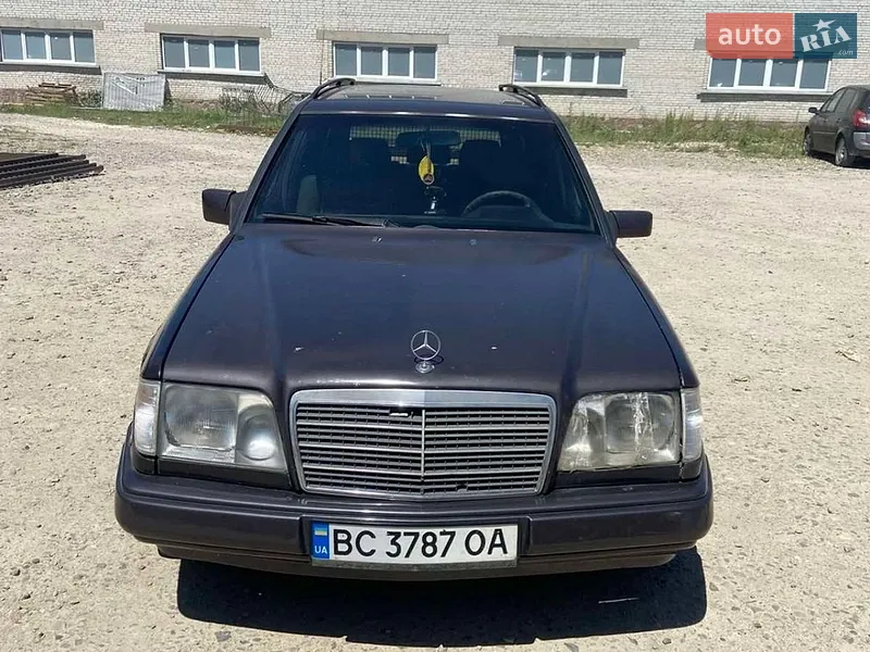 Mercedes-Benz E-Class 1994