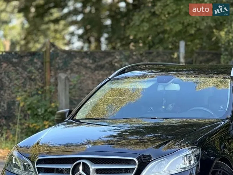 Mercedes-Benz E-Class 2016
