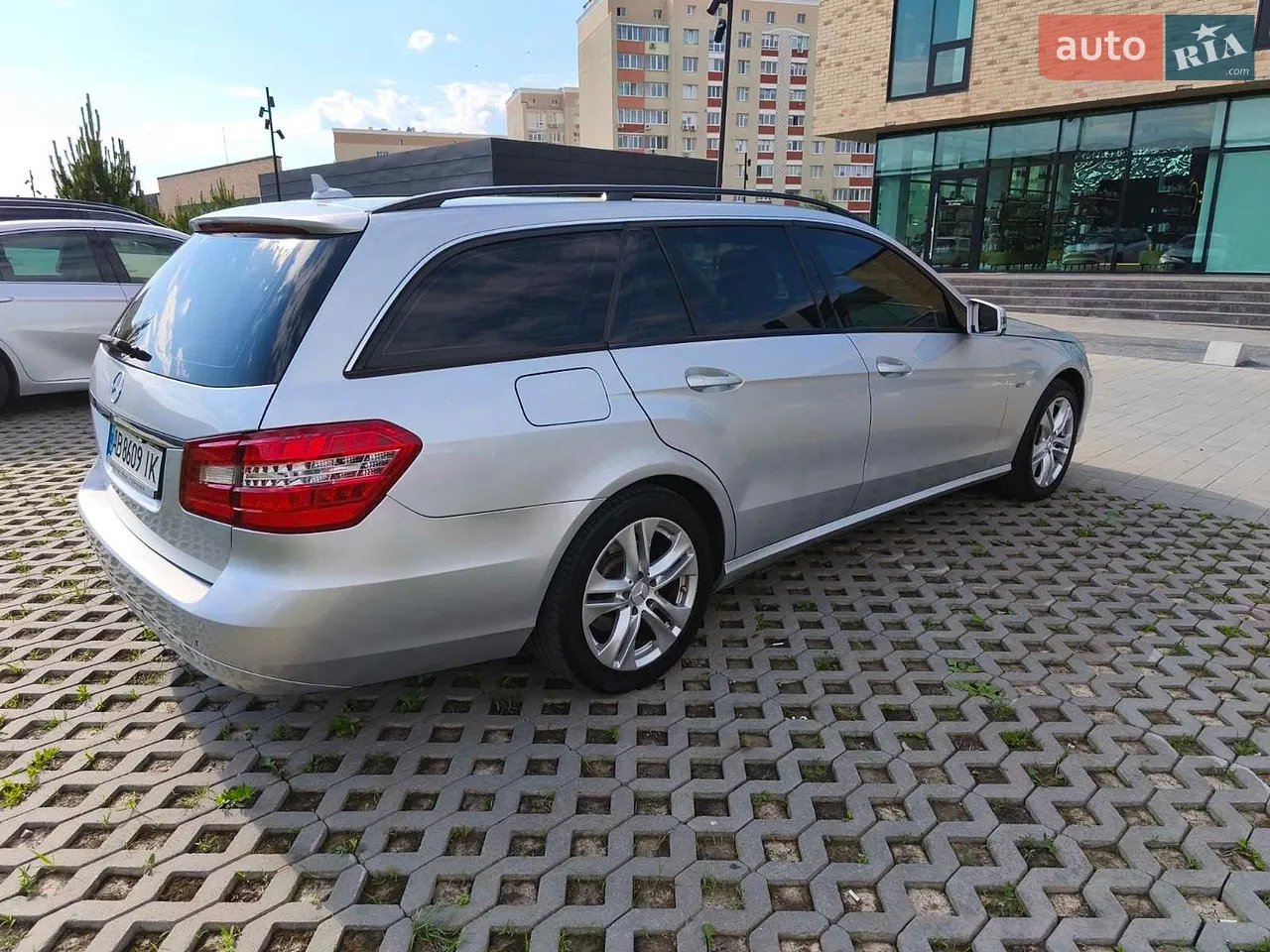 2011 Mercedes-Benz E-klasse - мініатюра 5