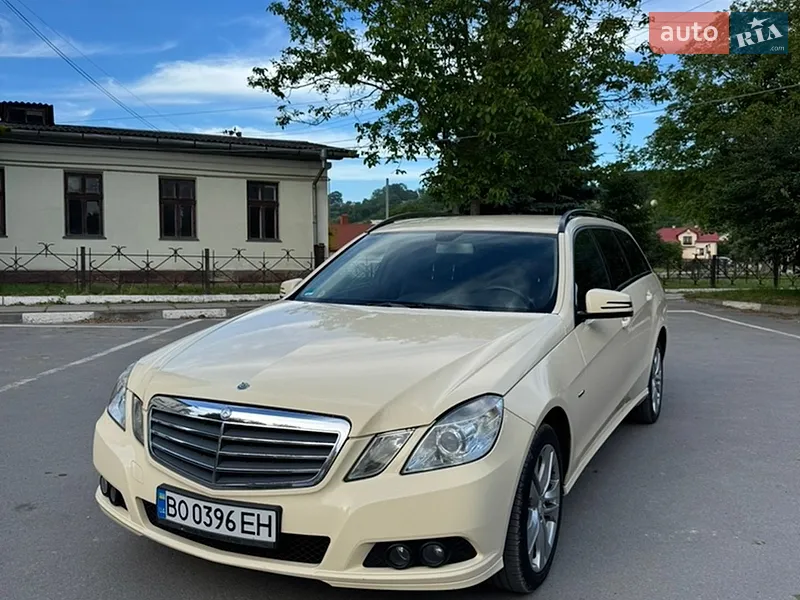 Mercedes-Benz E-Class 2011