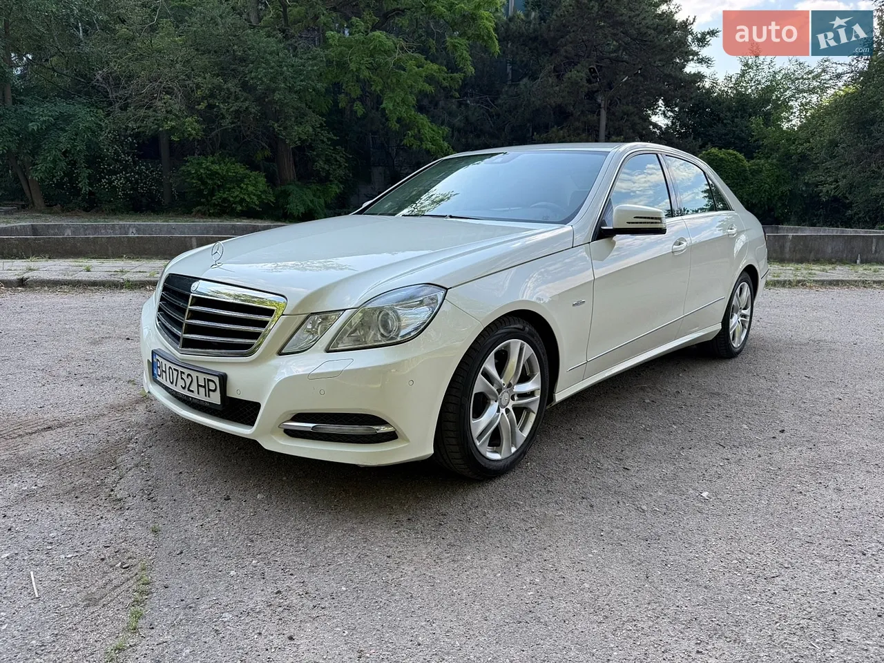 2011 Mercedes-Benz E-klasse - мініатюра 3