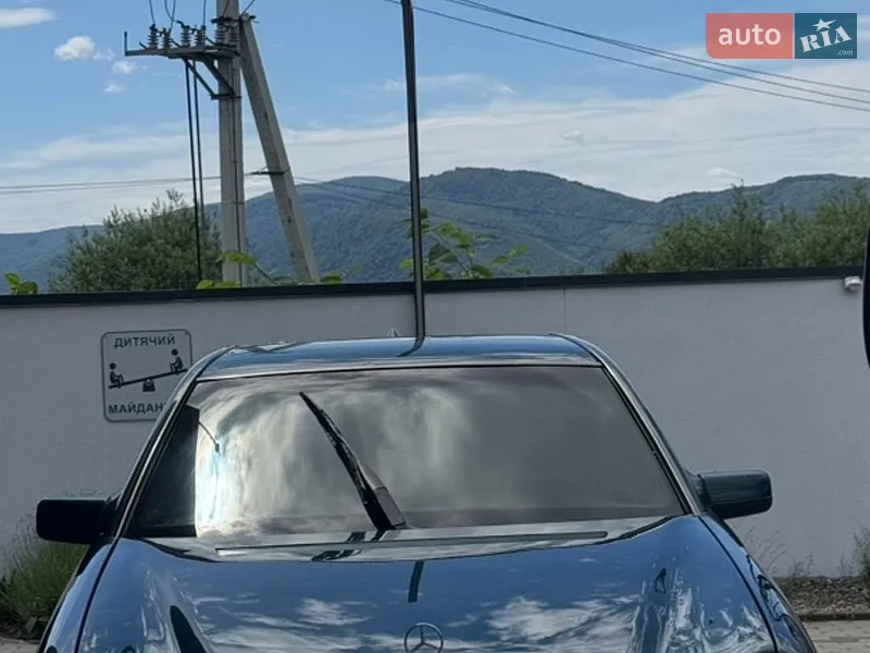Mercedes-Benz E-Class 1996