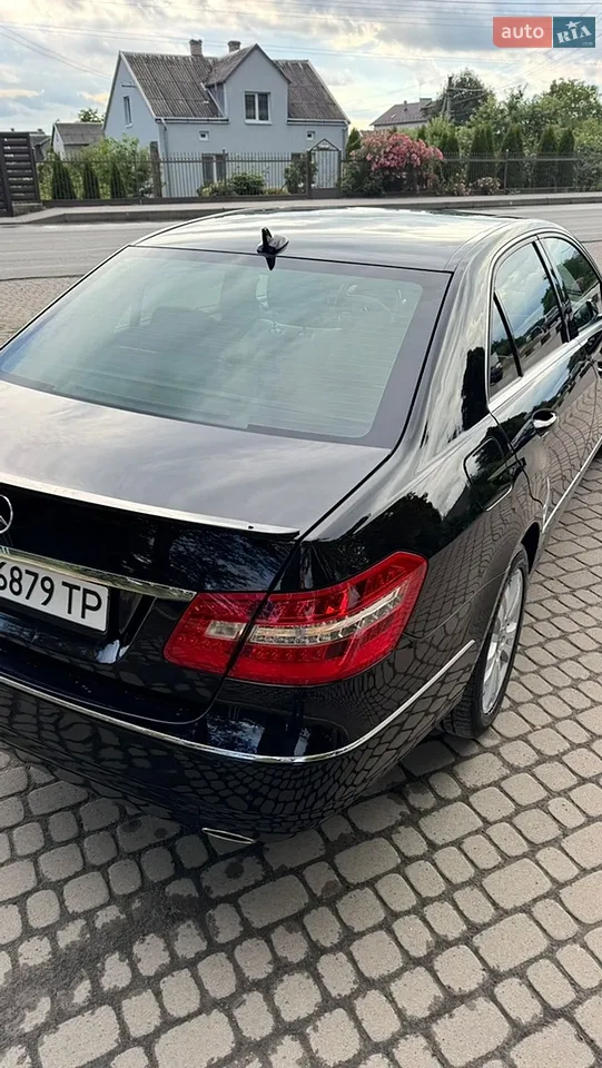 2011 Mercedes-Benz E-klasse - мініатюра 3