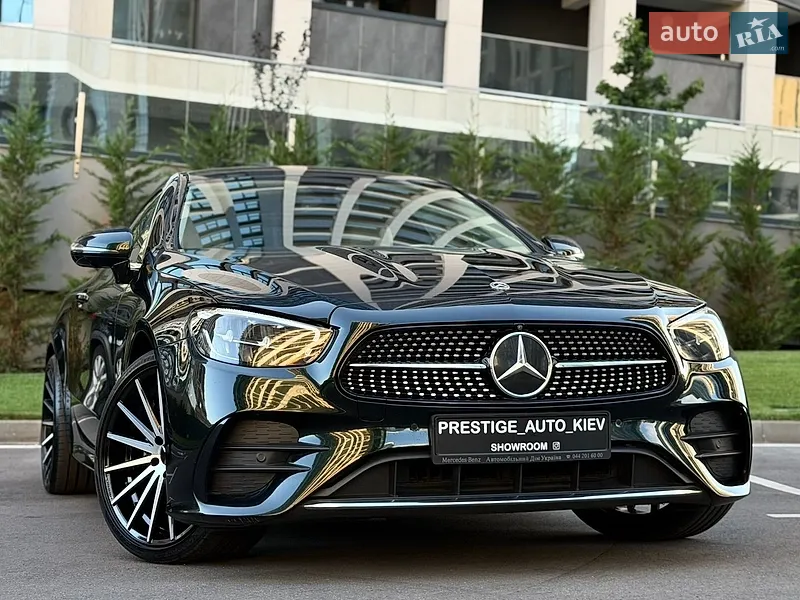 Mercedes-Benz E-Class 2022