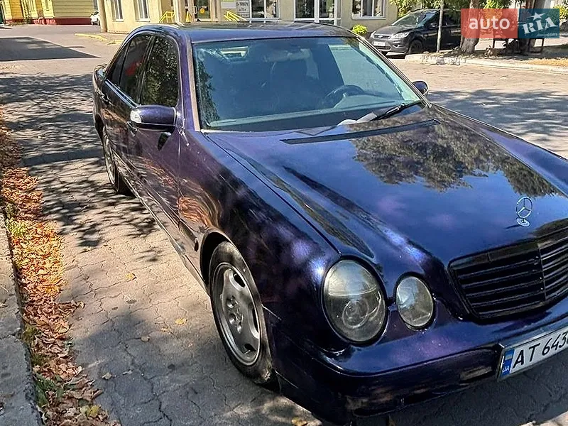 Mercedes-Benz E-Class 2000