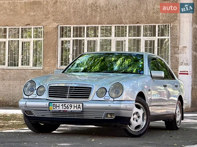 Mercedes-Benz E-Class 1998