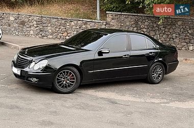 Седан Mercedes-Benz E-Class 2004 в Борисполе