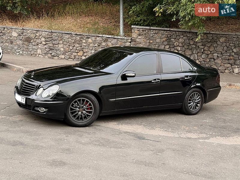 Седан Mercedes-Benz E-Class 2004 в Борисполе Седан Mercedes-Benz E-Class 2004 в Борисполе