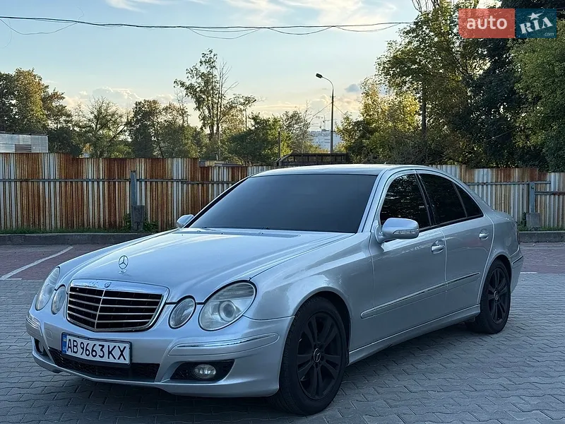 Mercedes-Benz E-Class 2008