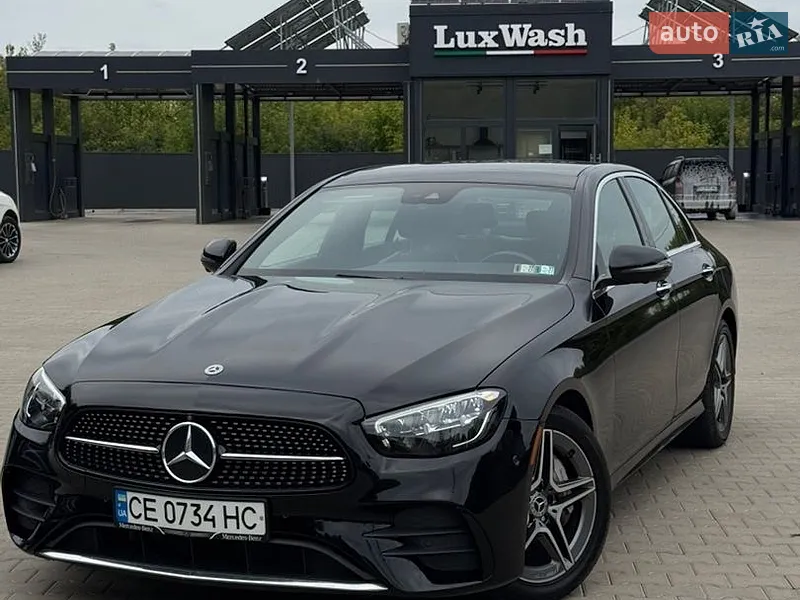 Mercedes-Benz E-Class 2022