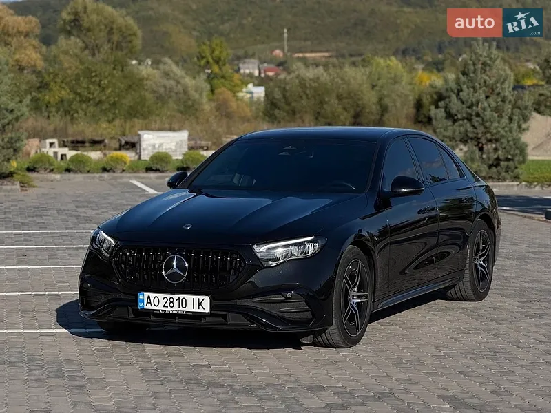 Mercedes-Benz E-Class 2023