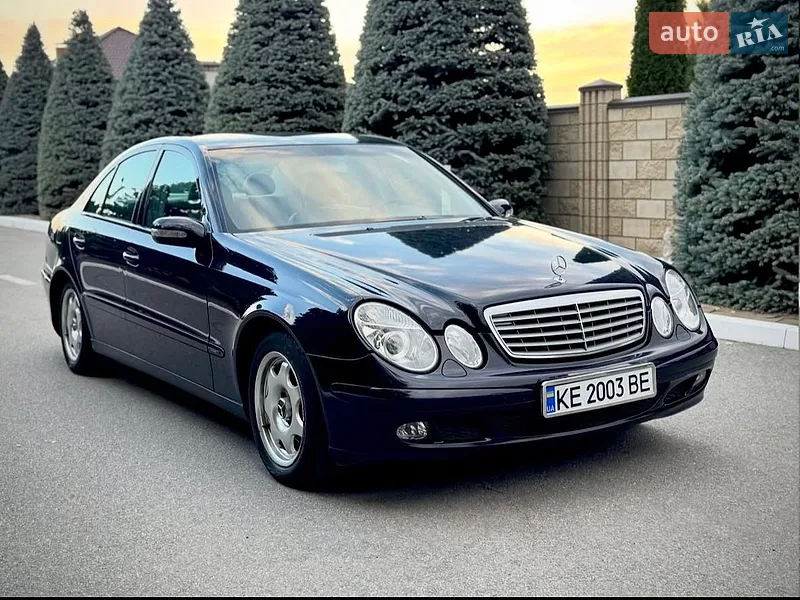 Mercedes-Benz E-Class 2002