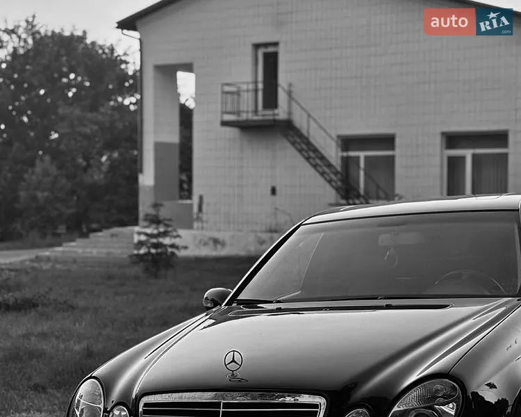 Mercedes-Benz E-Class 2004